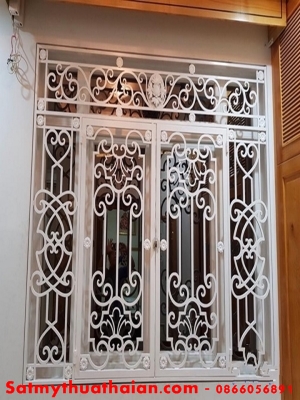 CỬA SỔ SẮT MỸ THUẬT CS_09